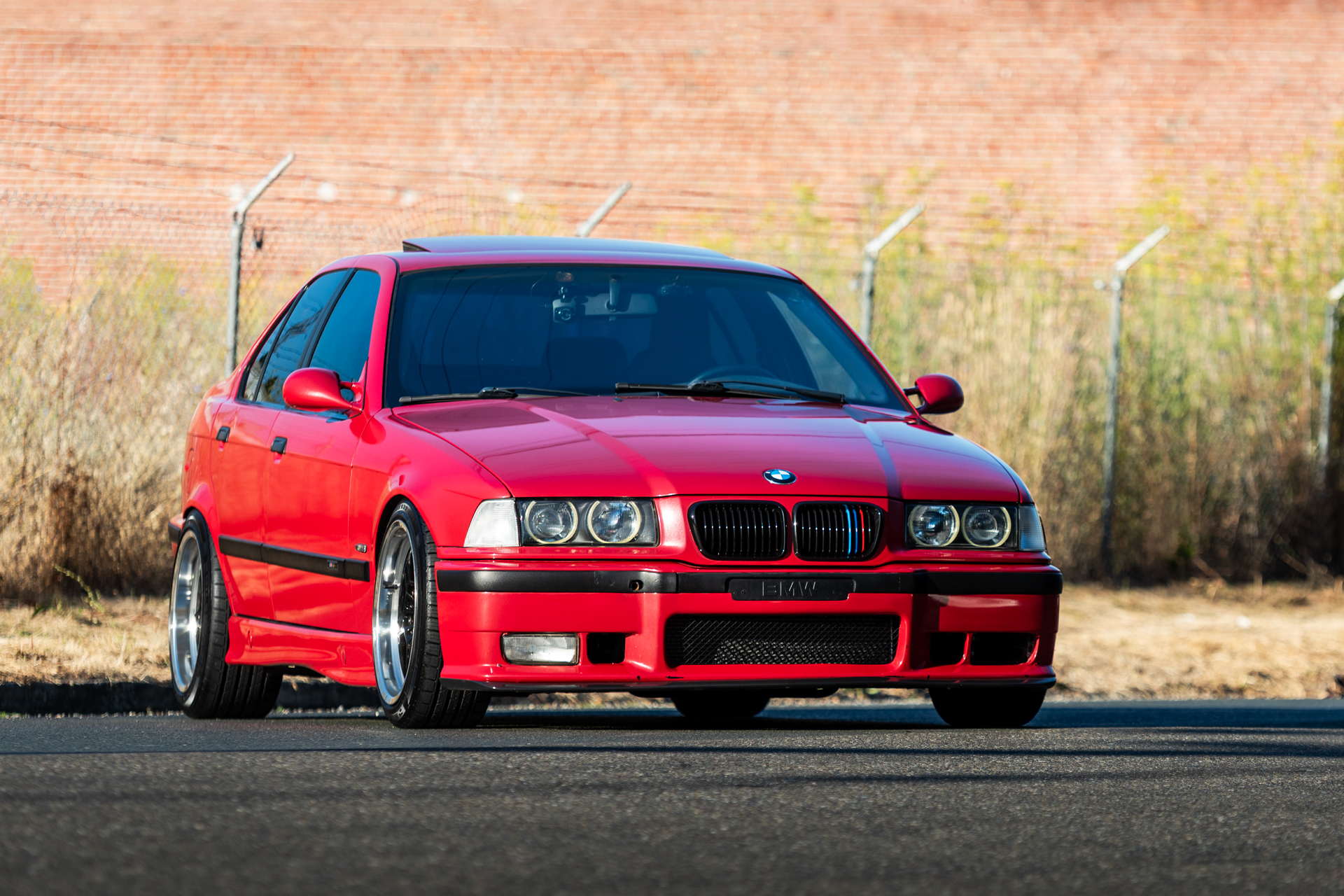 milestar ms932 sport on red bmw e36 m3